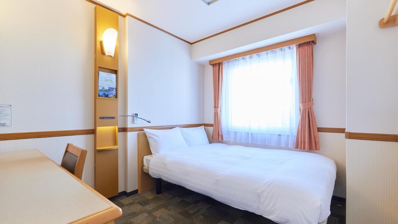 Toyoko Inn Osaka Hankyu Juso-Eki Nishi-Guchi No.1 Экстерьер фото